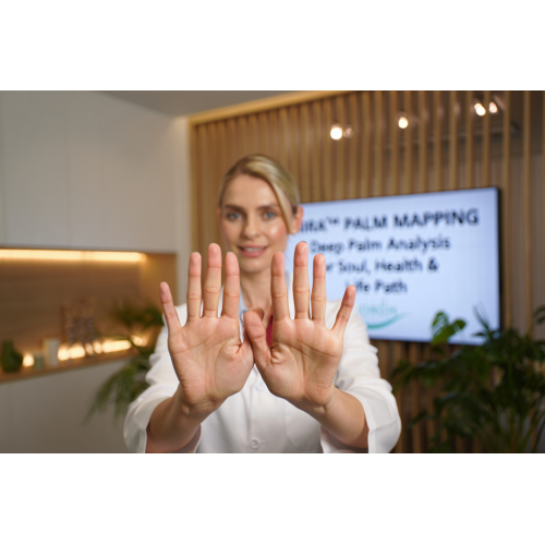 HIRA™ PALM MAPPING - A psychosomatic, personal, and energetic analysis based on the unique HIRA™ system
